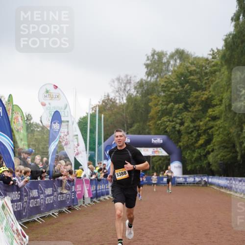 13.09.2026 - Airport Race Dennis Weichert http://msf.ph/oto/10283108 13.09.2026 10:22:03 Ziel 5309, 5368, 5388 meine-sportfotos.de