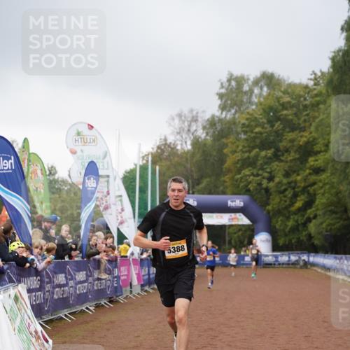 13.09.2026 - Airport Race Dennis Weichert http://msf.ph/oto/10283122 13.09.2026 10:22:03 Ziel 5309, 5368, 5388 meine-sportfotos.de