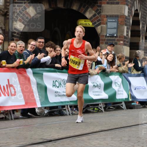 13.09.2026 - 21. swb-Marathon Bremen Strokosch-Dieckow http://msf.ph/oto/10283144 13.09.2026 10:28:53 Ziel 13515, 13547, 13567, 13593, 13635, 10597, 13604, 13614 meine-sportfotos.de