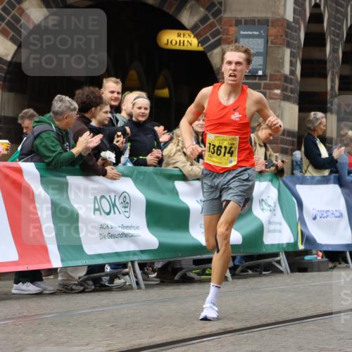 13.09.2026 - 21. swb-Marathon Bremen Strokosch-Dieckow http://msf.ph/oto/10283261 13.09.2026 10:29:13 Ziel 13593, 13614, 13624, 13517, 13542, 13557 meine-sportfotos.de