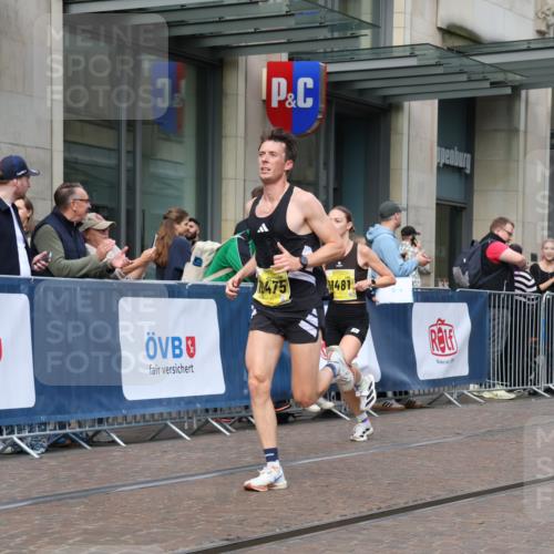 13.09.2026 - 21. swb-Marathon Bremen Strokosch-Dieckow http://msf.ph/oto/10283329 13.09.2026 10:33:35 Ziel 10797, 12459, 13530, 13541, 10366, 10475, 11059, 11481, 11652, 13530 meine-sportfotos.de