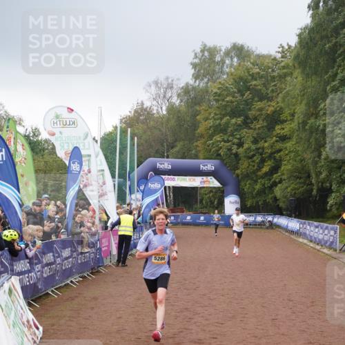 13.09.2026 - Airport Race Dennis Weichert http://msf.ph/oto/10283368 13.09.2026 10:23:06 Ziel 5282, 5286, 5391 meine-sportfotos.de