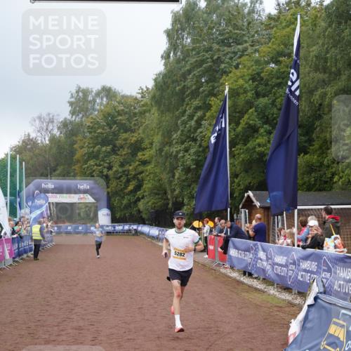 13.09.2026 - Airport Race Dennis Weichert http://msf.ph/oto/10283396 13.09.2026 10:23:11 Ziel 5128, 5282, 5286 meine-sportfotos.de