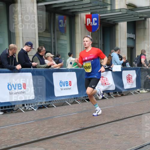 13.09.2026 - 21. swb-Marathon Bremen Strokosch-Dieckow http://msf.ph/oto/10283397 13.09.2026 10:33:42 Ziel 10797, 13541, 13605, 10366, 10475, 11059, 11481, 11652, 12459, 13530 meine-sportfotos.de