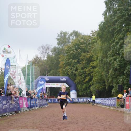 13.09.2026 - Airport Race Dennis Weichert http://msf.ph/oto/10283448 13.09.2026 10:23:29 Ziel 5028 meine-sportfotos.de