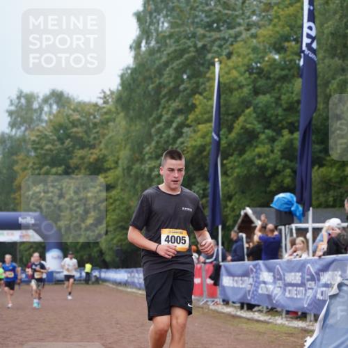13.09.2026 - Airport Race Dennis Weichert http://msf.ph/oto/10283527 13.09.2026 10:23:48 Ziel 4005, 5053, 5203, 5466 meine-sportfotos.de