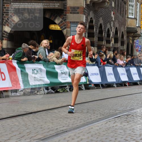 13.09.2026 - 21. swb-Marathon Bremen Strokosch-Dieckow http://msf.ph/oto/10283531 13.09.2026 10:29:49 Ziel 11234, 13517, 13542, 13557, 13623 meine-sportfotos.de