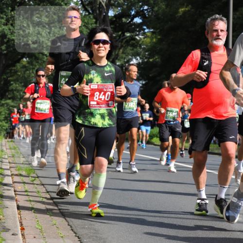 13.09.2026 - 21. swb-Marathon Bremen TobiasT http://msf.ph/oto/10283711 13.09.2026 12:06:14 Laufen 3000, 840, 0199, 21, 26, 7182, 3486 meine-sportfotos.de
