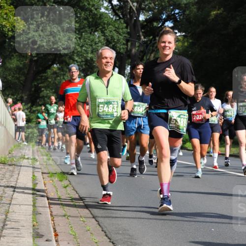 13.09.2026 - 21. swb-Marathon Bremen TobiasT http://msf.ph/oto/10283811 13.09.2026 12:06:31 Laufen 5483, 6567, 21, 397, 8453, 5389, 202 meine-sportfotos.de