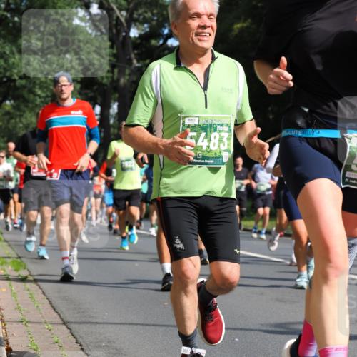 13.09.2026 - 21. swb-Marathon Bremen TobiasT http://msf.ph/oto/10283822 13.09.2026 12:06:32 Laufen 5483, 6, 5483, 5345, 21 meine-sportfotos.de