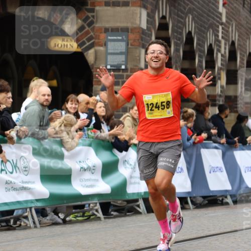 13.09.2026 - 21. swb-Marathon Bremen Strokosch-Dieckow http://msf.ph/oto/10283909 13.09.2026 10:30:48 Ziel 13569, 13576, 13603, 13537, 13554, 13572, 13630 meine-sportfotos.de