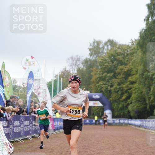 13.09.2026 - Airport Race Dennis Weichert http://msf.ph/oto/10283911 13.09.2026 10:24:11 Ziel 1792, 4180, 5136, 5298, 5345, 5369 meine-sportfotos.de