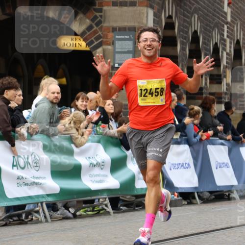 13.09.2026 - 21. swb-Marathon Bremen Strokosch-Dieckow http://msf.ph/oto/10283919 13.09.2026 10:30:48 Ziel 13569, 13576, 13603, 13537, 13554, 13572, 13630 meine-sportfotos.de