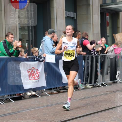 13.09.2026 - 21. swb-Marathon Bremen Strokosch-Dieckow http://msf.ph/oto/10284036 13.09.2026 10:35:17 Ziel 11176, 11345, 12289, 13540, 13558, 13583, 10261, 10262, 10994, 11068, 11512, 13505, 13514, 13540, 13560, 13590, 13619, 13625 meine-sportfotos.de