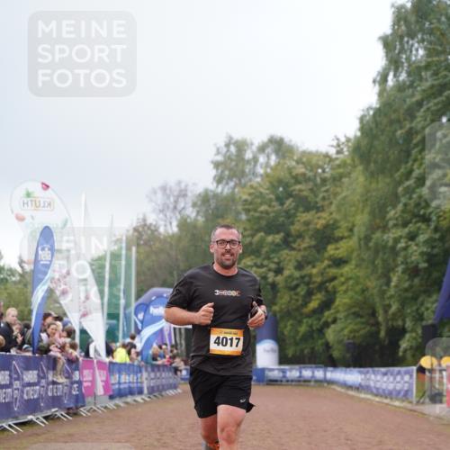 13.09.2026 - Airport Race Dennis Weichert http://msf.ph/oto/10284044 13.09.2026 10:24:21 Ziel 4017, 4180 meine-sportfotos.de