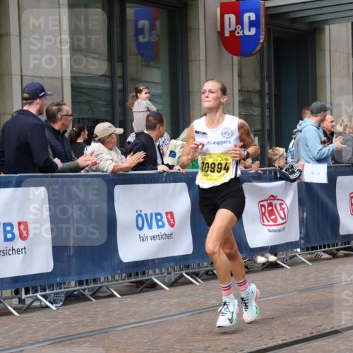 13.09.2026 - 21. swb-Marathon Bremen Strokosch-Dieckow http://msf.ph/oto/10284049 13.09.2026 10:35:18 Ziel 11176, 11345, 12289, 13558, 13583, 10261, 10262, 10994, 11068, 11512, 13505, 13514, 13540, 13560, 13590, 13619, 13625 meine-sportfotos.de