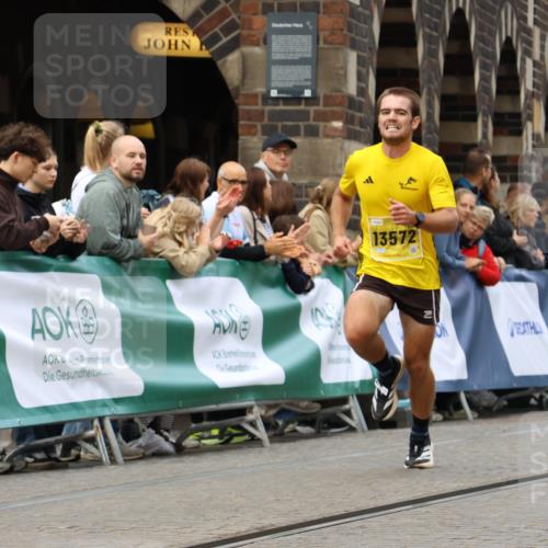 13.09.2026 - 21. swb-Marathon Bremen Strokosch-Dieckow http://msf.ph/oto/10284090 13.09.2026 10:31:14 Ziel 13537, 13554, 13572, 13630, 13571 meine-sportfotos.de
