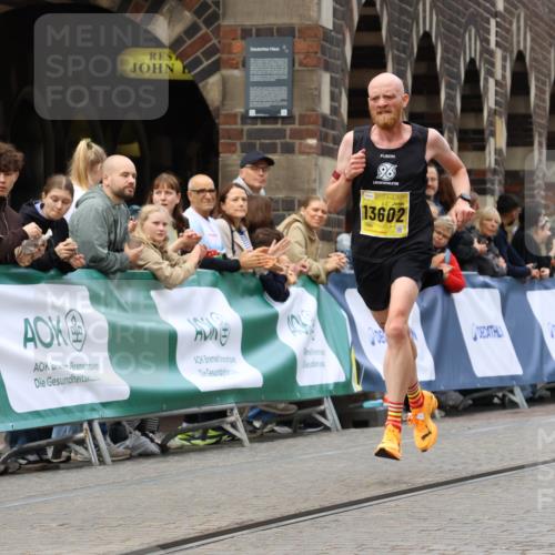 13.09.2026 - 21. swb-Marathon Bremen Strokosch-Dieckow http://msf.ph/oto/10284149 13.09.2026 10:31:18 Ziel 13537, 13554, 13572, 13602, 13630, 13504, 13571 meine-sportfotos.de