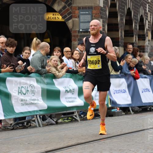 13.09.2026 - 21. swb-Marathon Bremen Strokosch-Dieckow http://msf.ph/oto/10284169 13.09.2026 10:31:18 Ziel 13537, 13554, 13572, 13602, 13630, 13504, 13571 meine-sportfotos.de