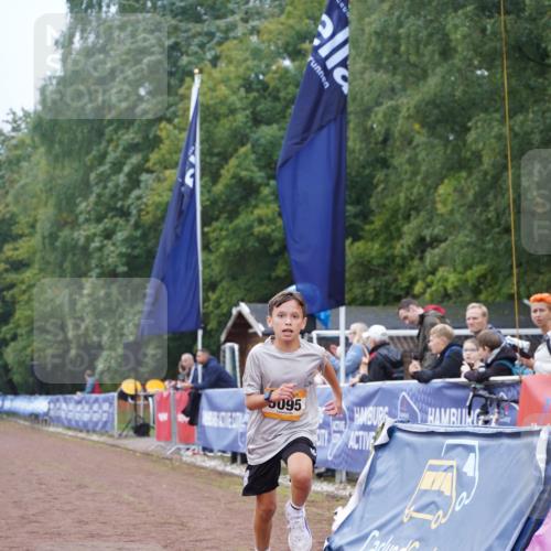 13.09.2026 - Airport Race Dennis Weichert http://msf.ph/oto/10284173 13.09.2026 10:25:20 Ziel 382, 5095, 5242, 5469 meine-sportfotos.de
