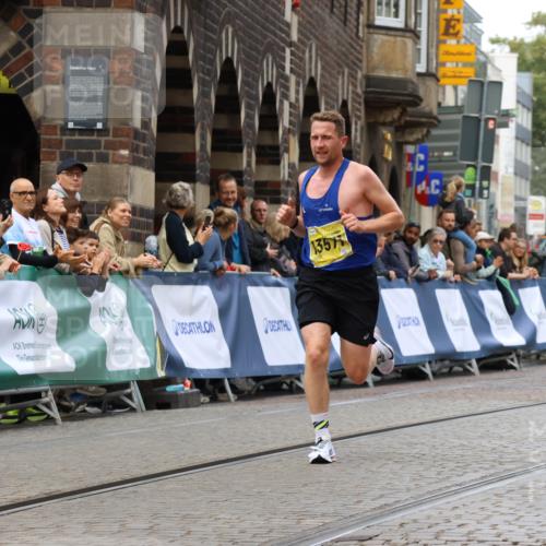 13.09.2026 - 21. swb-Marathon Bremen Strokosch-Dieckow http://msf.ph/oto/10284186 13.09.2026 10:31:29 Ziel 13572, 13602, 13504, 13643 meine-sportfotos.de
