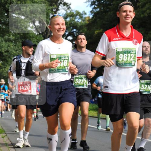 13.09.2026 - 21. swb-Marathon Bremen TobiasT http://msf.ph/oto/10284215 13.09.2026 12:08:18 Laufen 1420, 518, 21, 26, 3837, 9612, 21, 26, 5210 meine-sportfotos.de