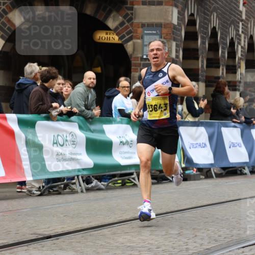 13.09.2026 - 21. swb-Marathon Bremen Strokosch-Dieckow http://msf.ph/oto/10284294 13.09.2026 10:31:54 Ziel 13504, 13643, 13543, 13582, 13632 meine-sportfotos.de