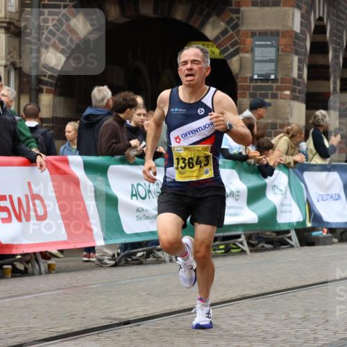 13.09.2026 - 21. swb-Marathon Bremen Strokosch-Dieckow http://msf.ph/oto/10284330 13.09.2026 10:31:54 Ziel 13504, 13643, 13543, 13582, 13632 meine-sportfotos.de