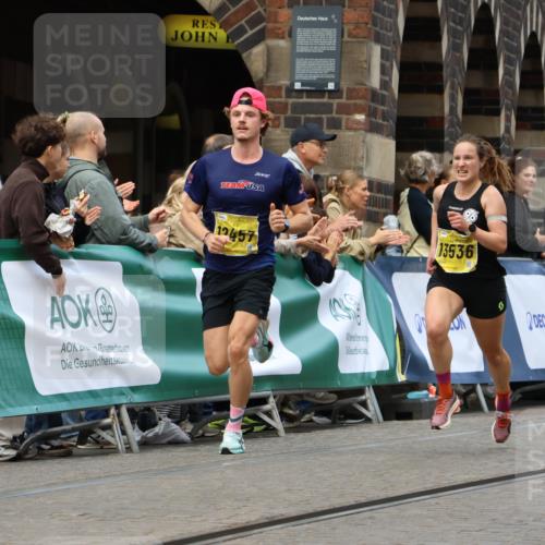 13.09.2026 - 21. swb-Marathon Bremen Strokosch-Dieckow http://msf.ph/oto/10284369 13.09.2026 10:32:02 Ziel 13504, 13533, 13536, 13643, 13543, 13582, 13632 meine-sportfotos.de