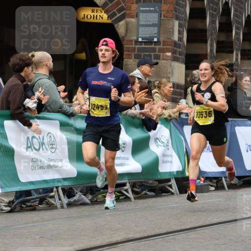 13.09.2026 - 21. swb-Marathon Bremen Strokosch-Dieckow http://msf.ph/oto/10284374 13.09.2026 10:32:02 Ziel 13504, 13533, 13536, 13643, 13543, 13582, 13632 meine-sportfotos.de