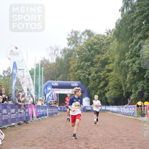 13.09.2026 - Airport Race Dennis Weichert http://msf.ph/oto/10284417 13.09.2026 10:25:45 Ziel 5139, 5346, 5414 meine-sportfotos.de