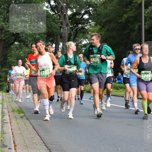 13.09.2026 - 21. swb-Marathon Bremen TobiasT http://msf.ph/oto/10284422 13.09.2026 12:09:00 Laufen 6292, 8509, 6671, 401, 4834, 88, 4009 meine-sportfotos.de
