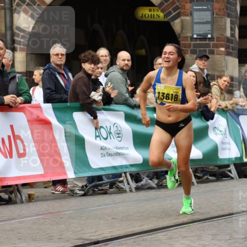 13.09.2026 - 21. swb-Marathon Bremen Strokosch-Dieckow http://msf.ph/oto/10284426 13.09.2026 10:32:04 Ziel 12457, 13533, 13536, 13573, 13618, 13643, 13543, 13582, 13632 meine-sportfotos.de