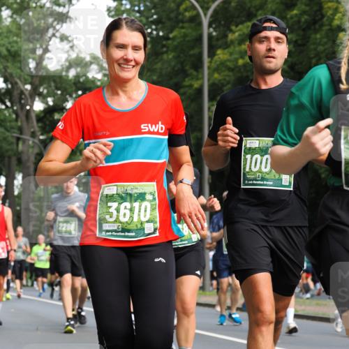 13.09.2026 - 21. swb-Marathon Bremen TobiasT http://msf.ph/oto/10284458 13.09.2026 12:09:03 Laufen 2298, 3610, 8696, 21, 26, 100, 21, 26 meine-sportfotos.de