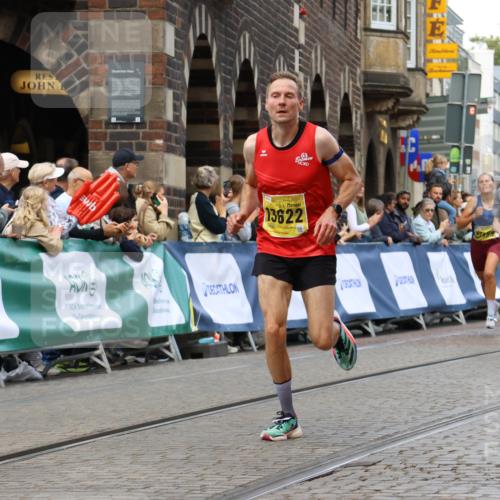 13.09.2026 - 21. swb-Marathon Bremen Strokosch-Dieckow http://msf.ph/oto/10284758 13.09.2026 10:32:57 Ziel 13524, 13622 meine-sportfotos.de