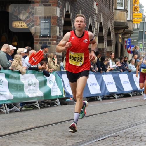 13.09.2026 - 21. swb-Marathon Bremen Strokosch-Dieckow http://msf.ph/oto/10284780 13.09.2026 10:32:57 Ziel 13524, 13622 meine-sportfotos.de