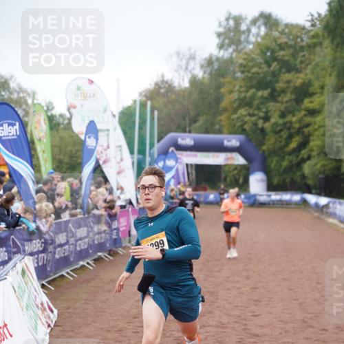 13.09.2026 - Airport Race Dennis Weichert http://msf.ph/oto/10284829 13.09.2026 10:26:20 Ziel 5047, 5169, 5299, 5362, 5444 meine-sportfotos.de