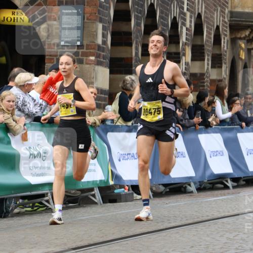 13.09.2026 - 21. swb-Marathon Bremen Strokosch-Dieckow http://msf.ph/oto/10285092 13.09.2026 10:33:45 Ziel 10366, 11059, 11652, 10797, 13541 meine-sportfotos.de