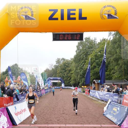 13.09.2026 - Airport Race Dennis Weichert http://msf.ph/oto/10285202 13.09.2026 10:26:46 Ziel 5271, 5297, 5354, 5427 meine-sportfotos.de