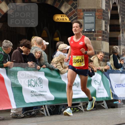 13.09.2026 - 21. swb-Marathon Bremen Strokosch-Dieckow http://msf.ph/oto/10285209 13.09.2026 10:33:57 Ziel 10366, 10475, 11059, 11481, 11652, 12459, 13530, 13605 meine-sportfotos.de
