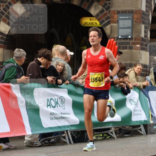 13.09.2026 - 21. swb-Marathon Bremen Strokosch-Dieckow http://msf.ph/oto/10285221 13.09.2026 10:33:57 Ziel 10366, 10475, 11059, 11481, 11652, 12459, 13530, 13605 meine-sportfotos.de