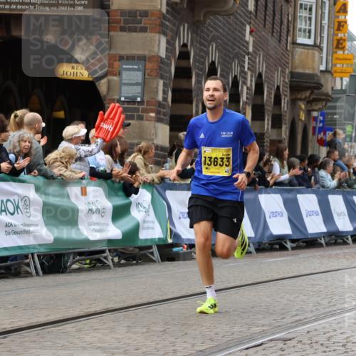 13.09.2026 - 21. swb-Marathon Bremen Strokosch-Dieckow http://msf.ph/oto/10285377 13.09.2026 10:34:29 Ziel 13605, 13610, 13633, 10818, 12540, 13637 meine-sportfotos.de