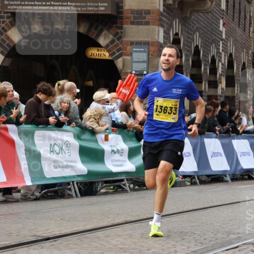 13.09.2026 - 21. swb-Marathon Bremen Strokosch-Dieckow http://msf.ph/oto/10285409 13.09.2026 10:34:29 Ziel 13605, 13610, 13633, 10818, 12540, 13637 meine-sportfotos.de