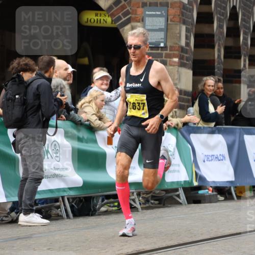13.09.2026 - 21. swb-Marathon Bremen Strokosch-Dieckow http://msf.ph/oto/10285522 13.09.2026 10:34:47 Ziel 11418, 13610, 13633, 11197, 11964, 13588, 13601, 13625 meine-sportfotos.de
