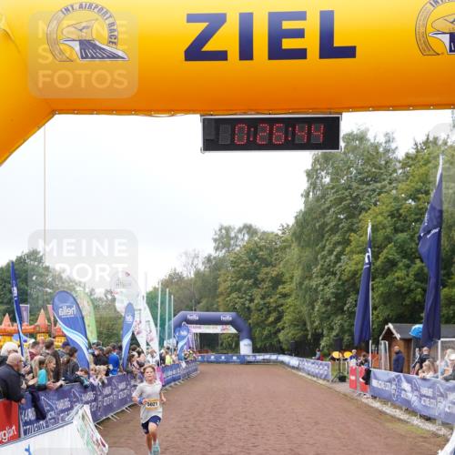 13.09.2026 - Airport Race Dennis Weichert http://msf.ph/oto/10285548 13.09.2026 10:27:18 Ziel 689, 5021 meine-sportfotos.de
