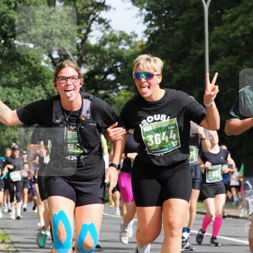 13.09.2026 - 21. swb-Marathon Bremen TobiasT http://msf.ph/oto/10285589 13.09.2026 12:13:30 Laufen 3644, 2026, 5982 meine-sportfotos.de