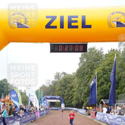 13.09.2026 - Airport Race Dennis Weichert http://msf.ph/oto/10285599 13.09.2026 10:27:43 Ziel 4187, 5418, 5476 meine-sportfotos.de