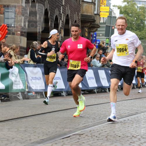 13.09.2026 - 21. swb-Marathon Bremen Strokosch-Dieckow http://msf.ph/oto/10285718 13.09.2026 10:35:03 Ziel 10818, 11197, 11964, 12358, 12413, 12540, 13637, 10261, 10262, 10994, 11512, 13505, 13560 meine-sportfotos.de