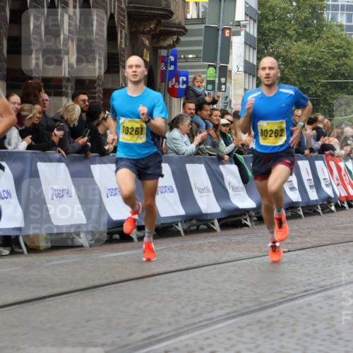 13.09.2026 - 21. swb-Marathon Bremen Strokosch-Dieckow http://msf.ph/oto/10285880 13.09.2026 10:35:17 Ziel 11197, 11964, 12358, 13560, 13588, 13601, 13625, 11068, 11176, 11345, 12289, 13514, 13540, 13583, 13590, 13619 meine-sportfotos.de