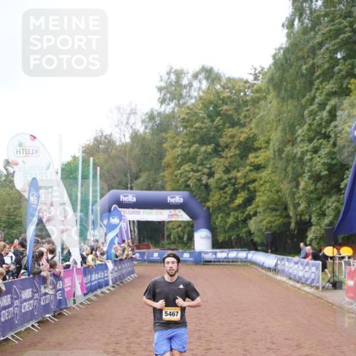13.09.2026 - Airport Race Dennis Weichert http://msf.ph/oto/10285903 13.09.2026 10:27:56 Ziel 5467, 5476 meine-sportfotos.de